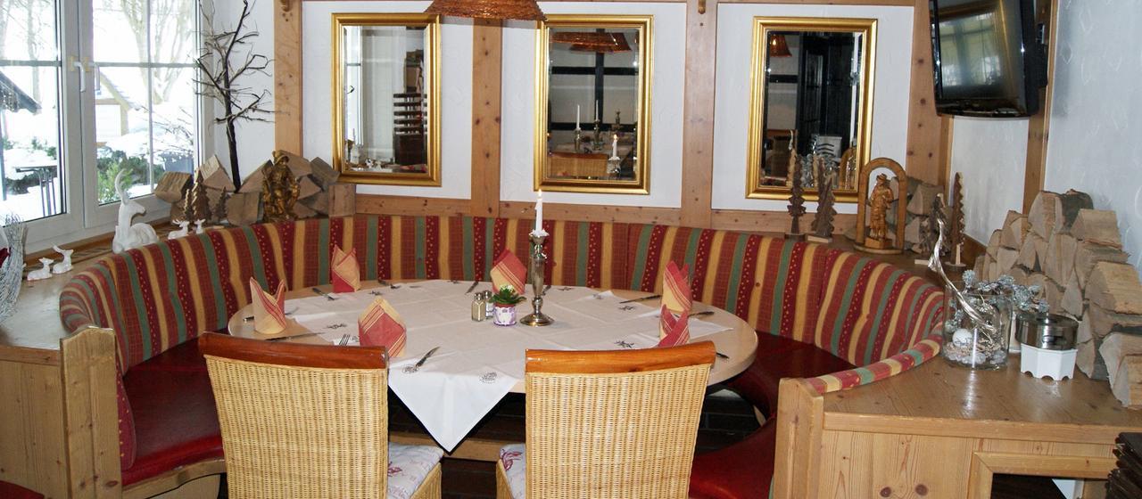 Hotel - Restaurant - Cafe Forsthaus Lahnquelle Netphen Екстериор снимка